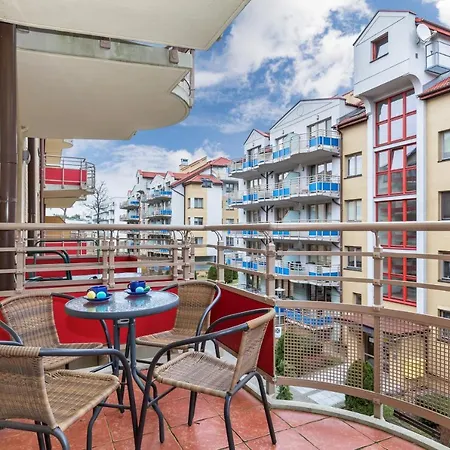 Zdrojowa By Renters Apartman