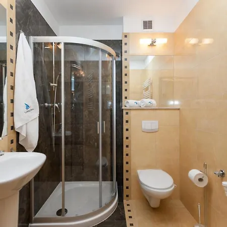 Zdrojowa By Renters Apartman *