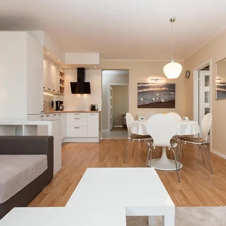 Zdrojowa By Renters Apartman