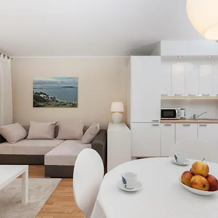 Zdrojowa By Renters Apartman *