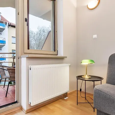 Lägenhet Zdrojowa By Renters