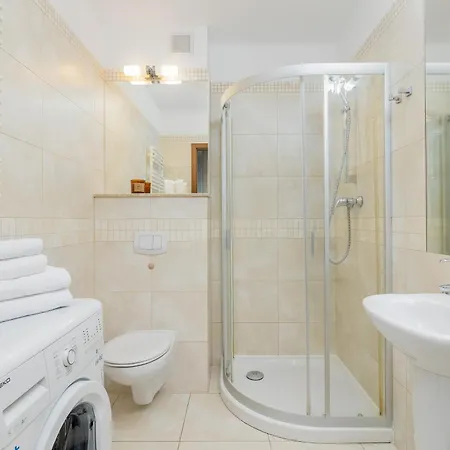 Lägenhet Zdrojowa By Renters *